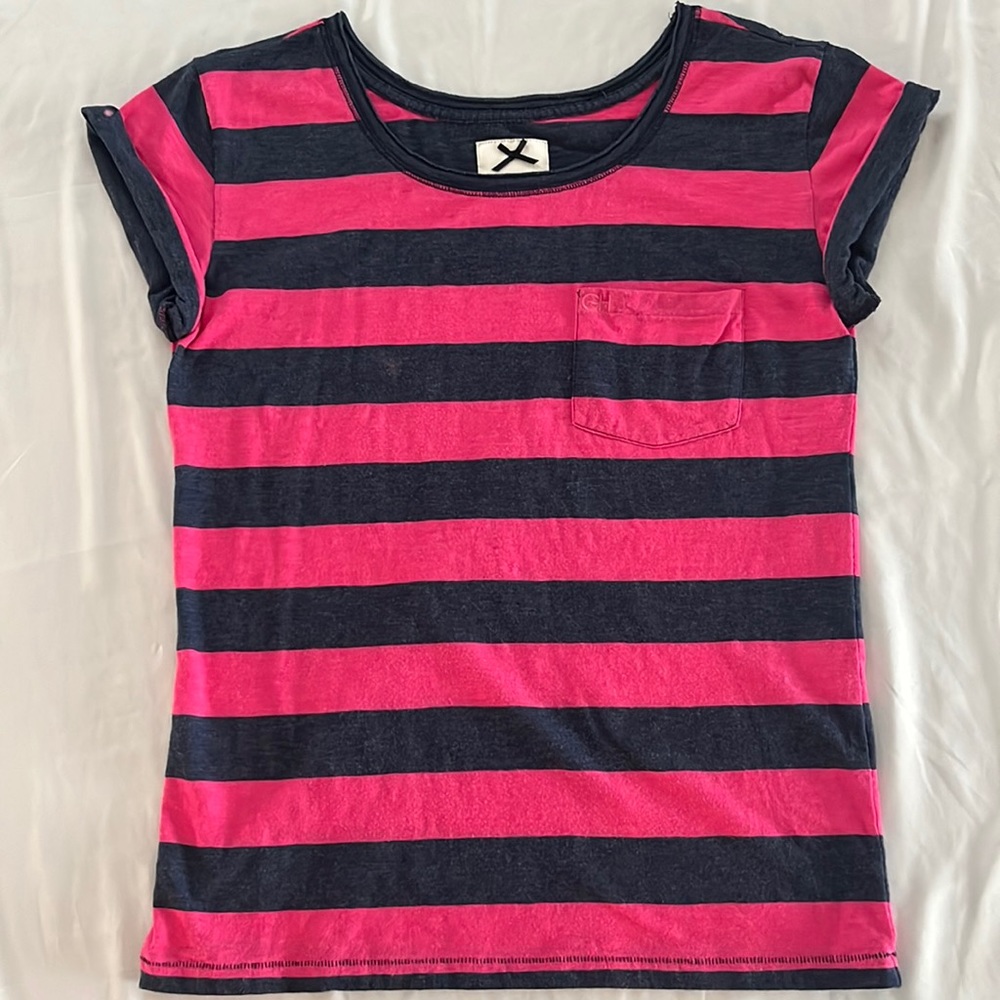 Gilly Hicks tshirt with rolled sleeves